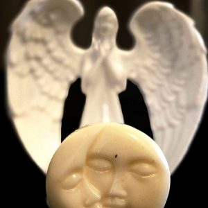 🌙🔥Copal de l’Aube Sacrée – Bougie Sculptée Lunaire & Solaire